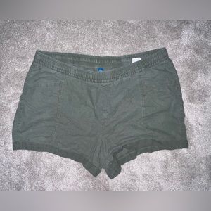 Size XL shorts old navy